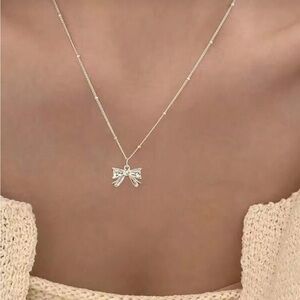 ⚠️Clearance Elegant Silver Bow Pendant Necklace